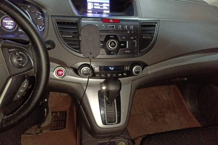 Used Honda CR-V 2012 2.4L four-wheel drive luxury version