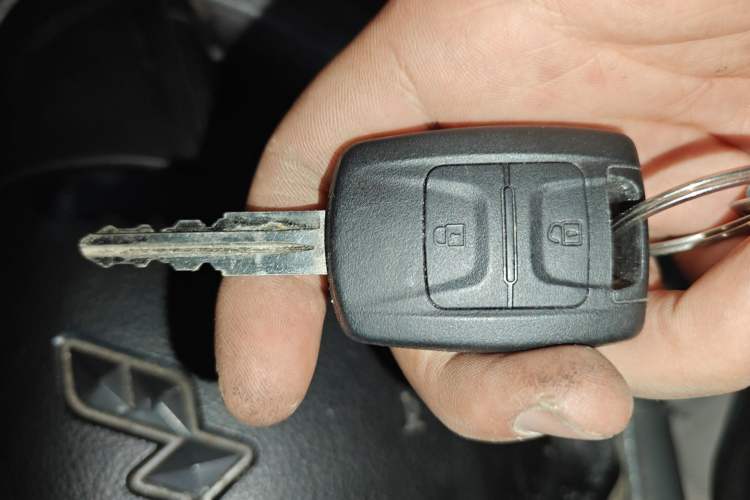 Used Wuling EV50 2022 Affordable Model Anchi with 35.904 kWh
