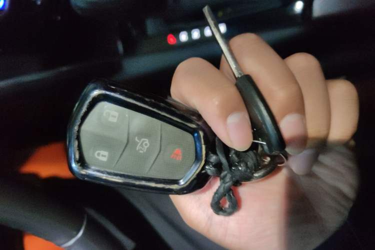 Used Cadillac XTS 2018 28T Tech Edition Vehicle Key