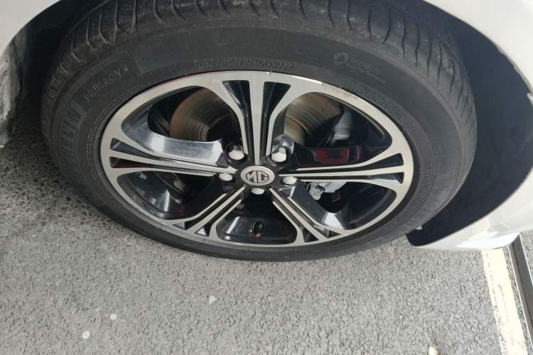 Used MG 6 2017 20T Automatic Luxury Smart Connect Version China V Standard Right Rear Wheel Hub