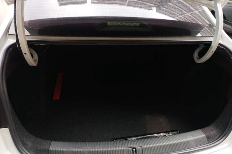 Used Volkswagen Bora 2018 1.5L Automatic Fashion Model