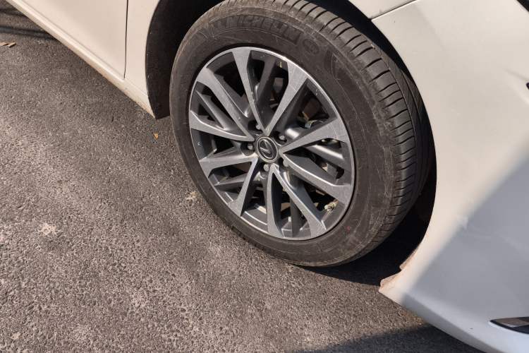 Used Lexus ES 2022 300h Excellence Edition