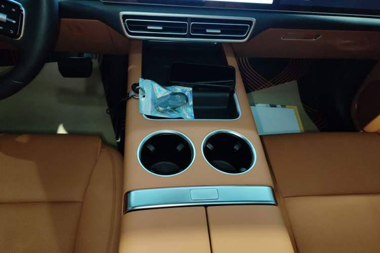 Used Li Auto L8 2025 Pro Smart Refresh Edition