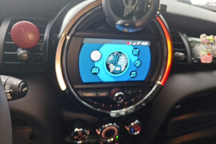 Used MINI 2020 1.5T ONE PLUS Audio And AC Panel