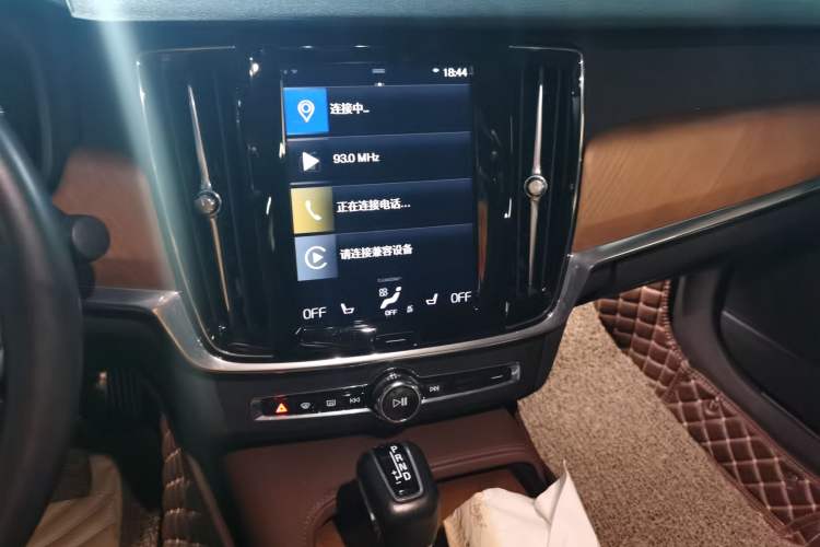 Used Volvo S90 2020 T5 Zhiyi Luxury Edition
