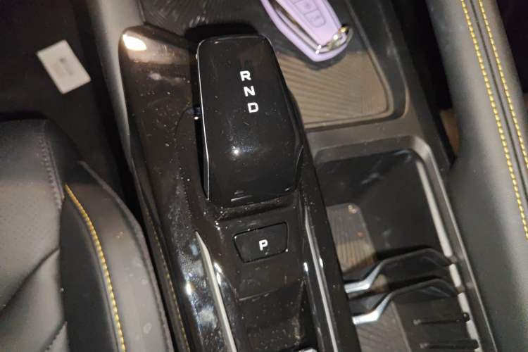 Used Geely Auto Coolray 2025 Bin Yue L 1.5T DCT Starlight Edition
