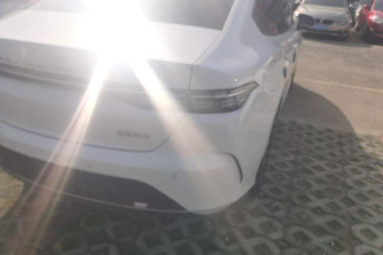 Used BYD Destroyer 05 2024 HONOR Edition DM-i 55KM Luxury Model
