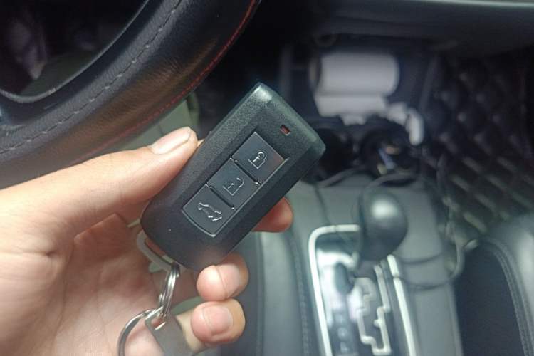 Used Mitsubishi Outlander 2016 2.4L 4x4 Elite Edition 5 Seats
