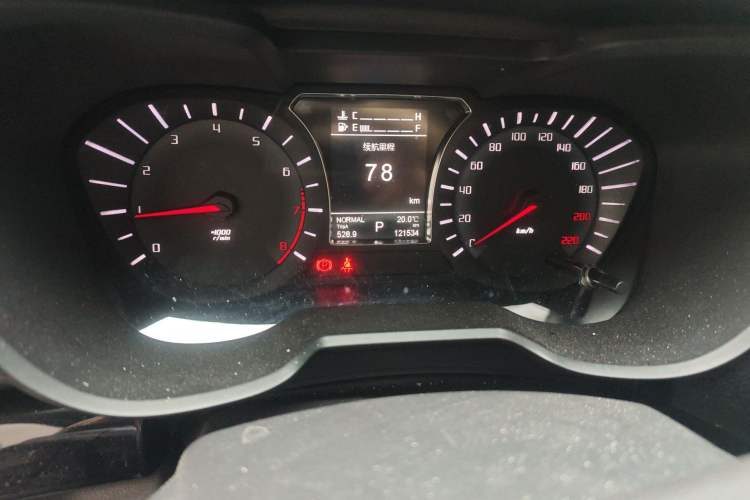 Used GAC Trumpchi GS4 2016 235T G-DCT Elite Edition Odometer Close Up