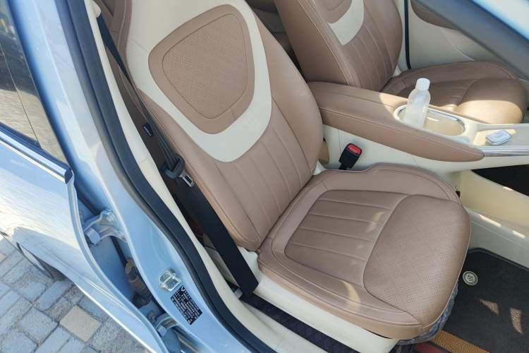 Used Wuling Bingo 2025 333 km Lingxi Deluxe Edition Right Front Seat