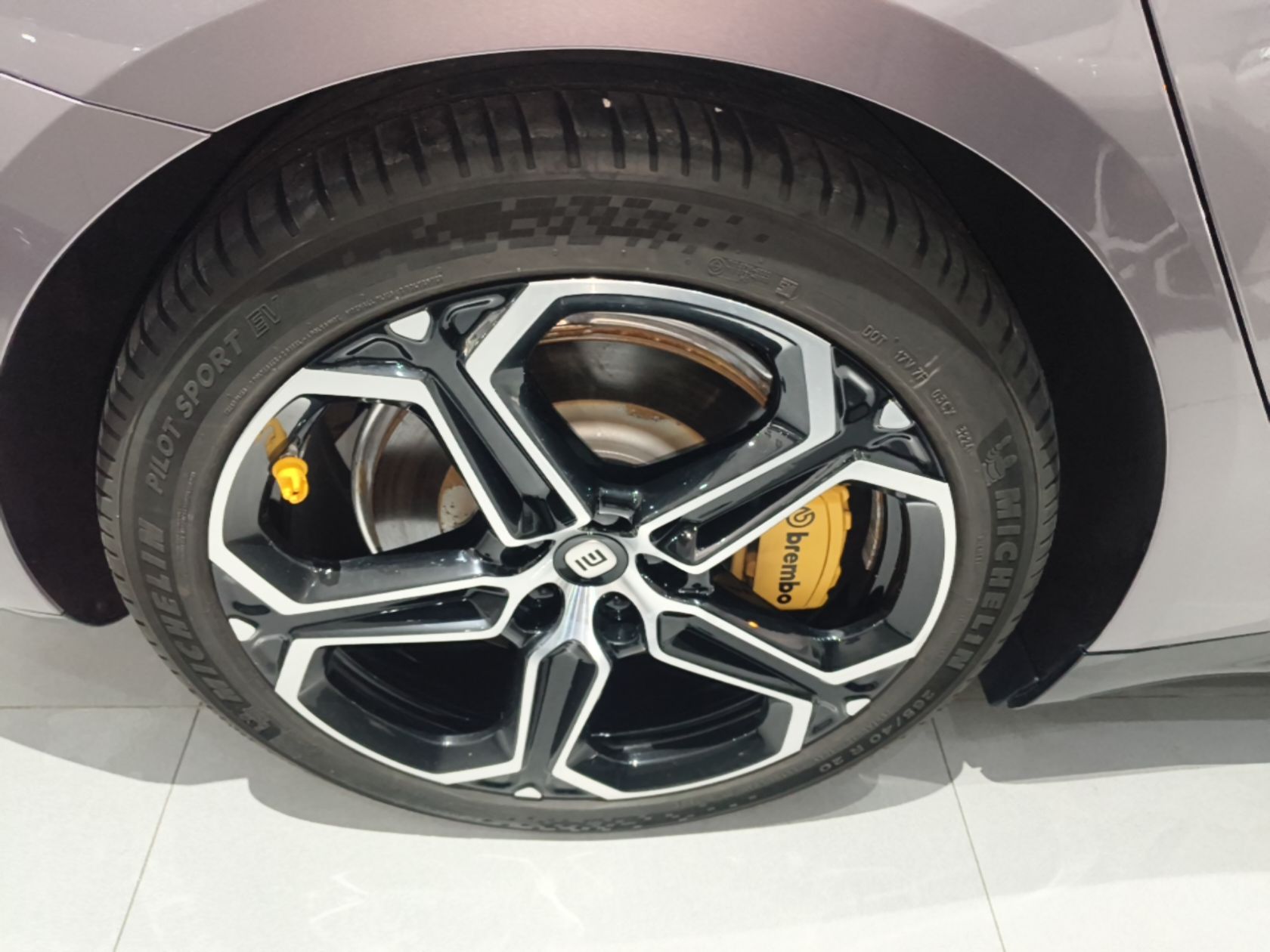 Xiaomi Auto SU7 2024 Four-Wheel Drive Ultra-Long Range Advanced Intelligent Driving Max Edition — снимка 11