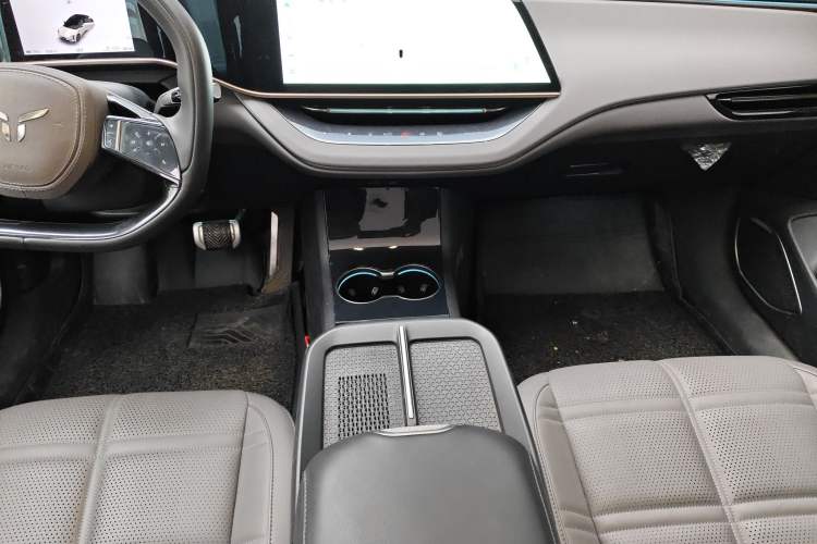 Used Hongqi EH7 2024 690 Pro