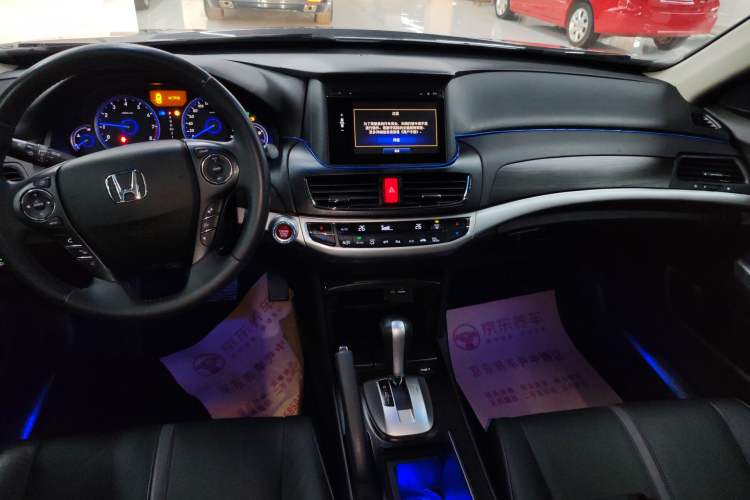 Used Honda Crosstour 2014 2.4L Luxury Edition