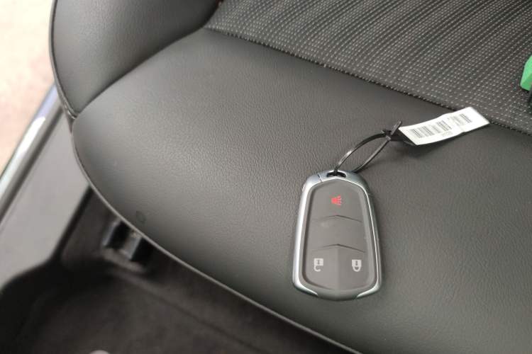 Used Cadillac XT4 2021 28T Two-Wheel Drive Tech Edition