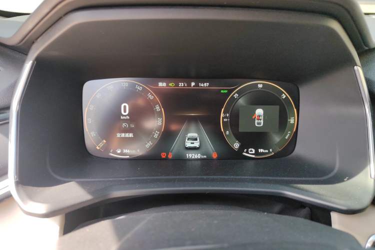 Used Lynk & Co 06 EM-P 2022 PHEV 84 km Range Pro Version
