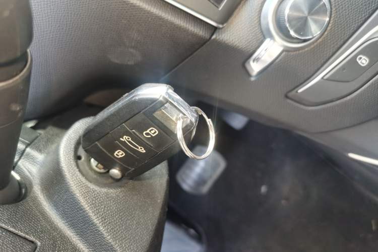 Used Peugeot 408 2014 1.8L Automatic Luxury Edition
