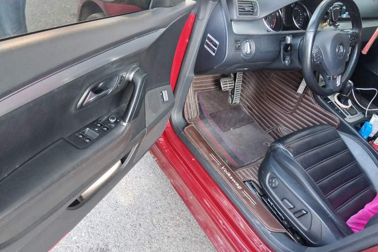 Used Volkswagen FAW-Volkswagen CC 2013 1.8TSI Prestige Model Driver Seat