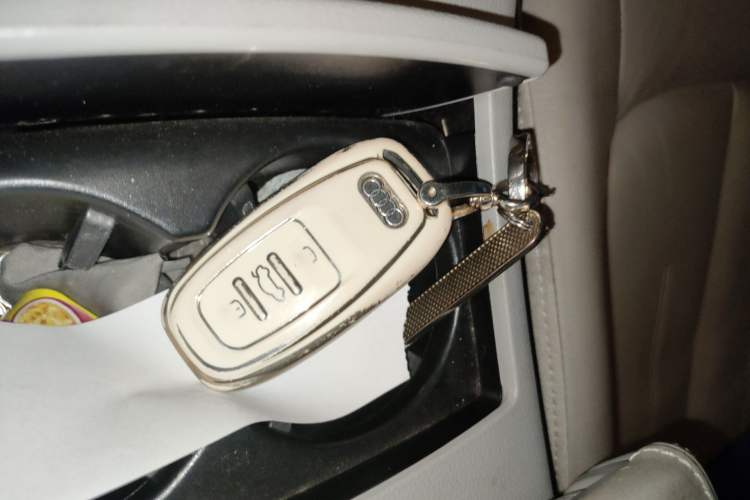 Used Audi A6L 2012 30 FSI Comfort Model Vehicle Key