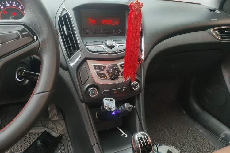 Used Chery Arrizo 5 2016 1.5L Manual Lingchao Edition Audio And AC Panel