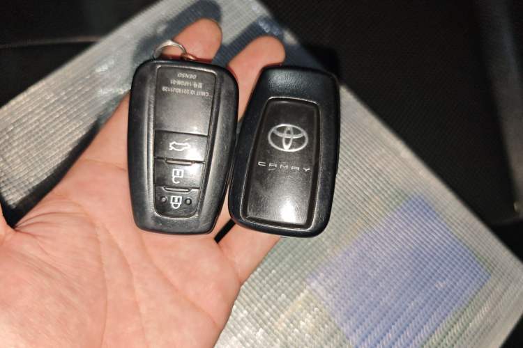 Used Toyota Camry 2019 Revised Version 2.0G Luxury Edition