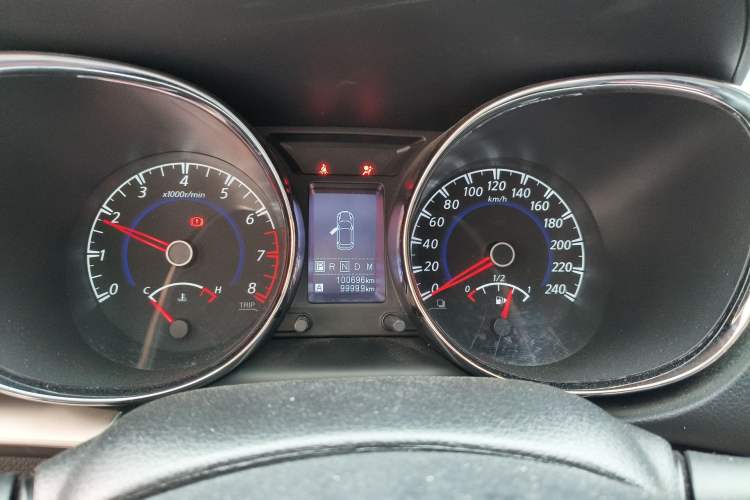 Used Venucia T70 2016 2.0L CVT Enjoy Edition