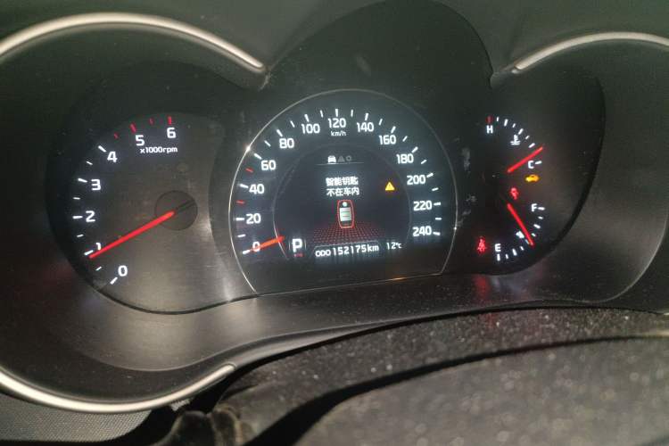 Used Kia Sorento 2013 2.2T 5-Seater Diesel Supreme Edition
