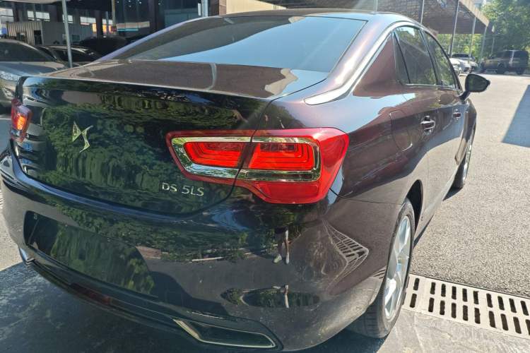 Used DS 5LS 2016 1.6T Style Edition THP160