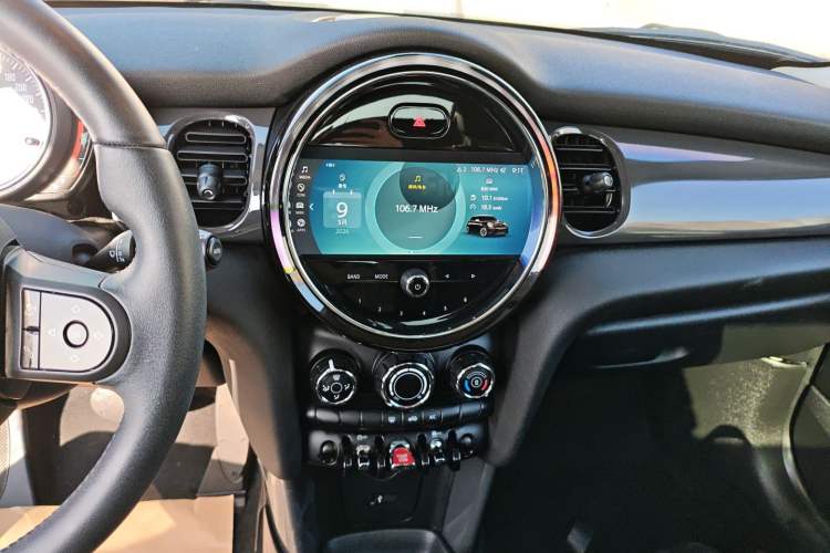 Used MINI MINI 2023 1.5T ONE