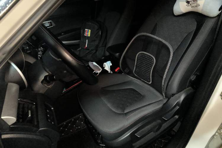 Used Bestune X80 2013 2.0L automatic comfort version