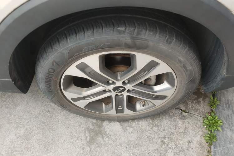 Used Kia Sportage R 2018 2.0L Automatic Smart Luxury Version China V Standard Right Front Wheel Hub