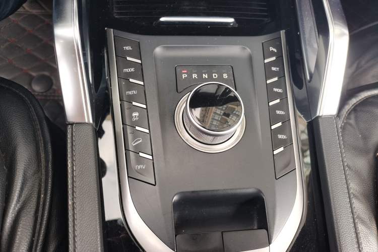 Used Zotye T700 2017 1.8T Dual-Clutch Prestige Model