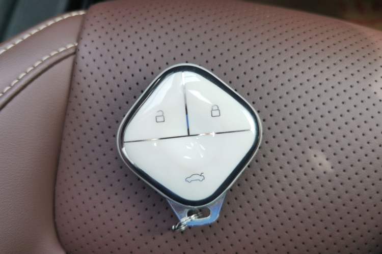 Used Wuling Bingo 2024 333 km Enjoyment Version