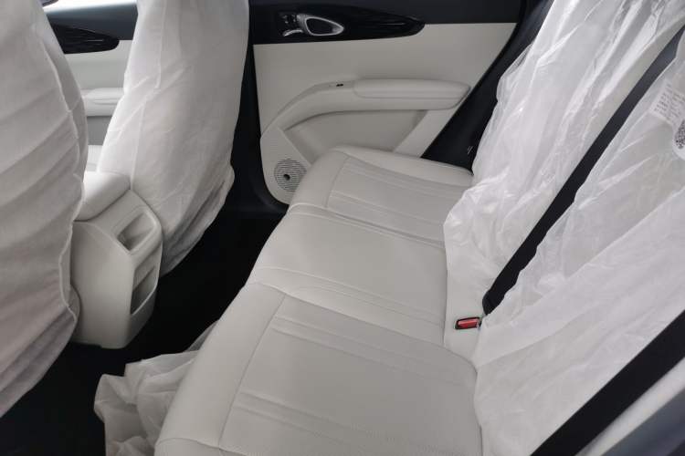 Used Geely Galaxy Geome 2026 Model 410km Carefree Edition Left Rear Seat