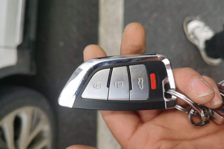 Used Haval H7 2016 Blue-Label H7 2.0T Automatic Luxury Model
