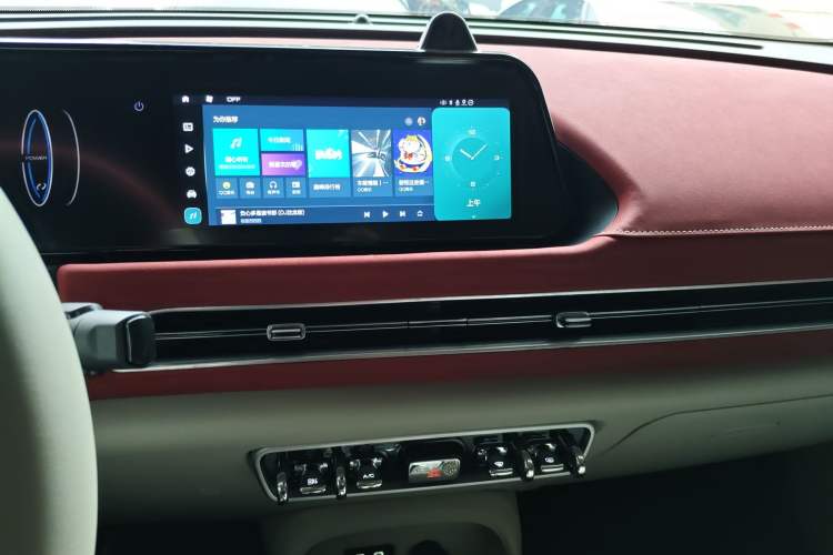 Used ORA Good Cat 2021 400km Standard Range Venus Edition Lithium Iron Phosphate Audio And AC Panel