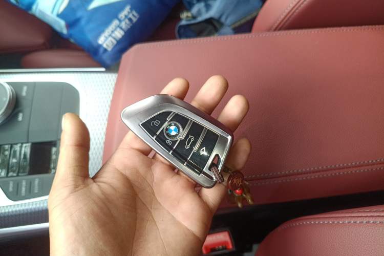 Used BMW 3 Series 2025 330Li M Sport Shadowline Package