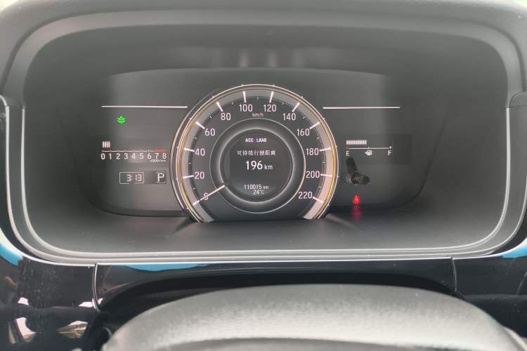 Used Honda Elysion 2016 2.4L Supreme Edition Odometer Close Up