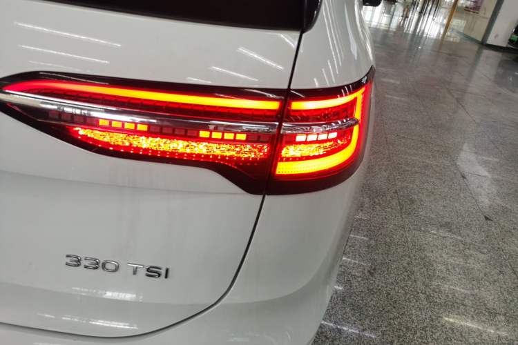 Used Volkswagen Viloran 2024 330TSI Luxury Edition