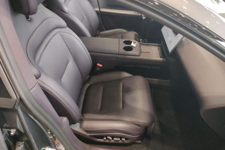 Used Avatr 06 2025 Ultra Pure Electric Edition