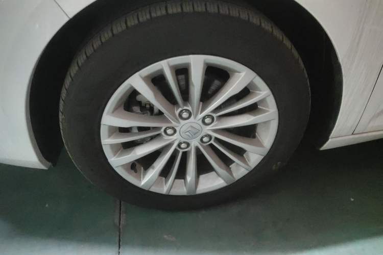 Used Baojun RC-5 2020 1.5T CVT Smart Shine Prestige Edition