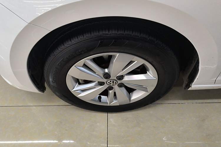 Used Volkswagen Polo 2019 Plus 1.5L Automatic Panoramic Enjoyment Edition Exterior 4