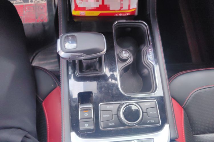 Used BAIC Off-Road BJ40 2020 2.0T Automatic Four-Wheel Drive Urban Hunter Edition Prestige Version Gear Lever