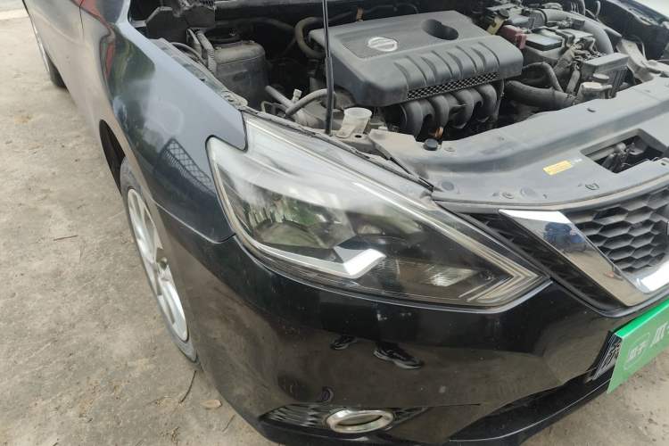 Used Nissan Sylphy 2016 1.6 XL CVT Luxury Edition Right Front Headlight