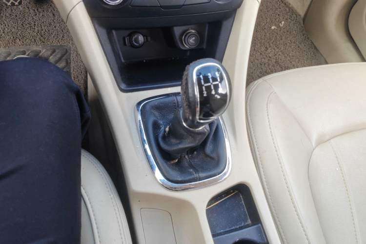 Used Chery Arrizo 7 2015 1.6L Manual ZhiShang Edition