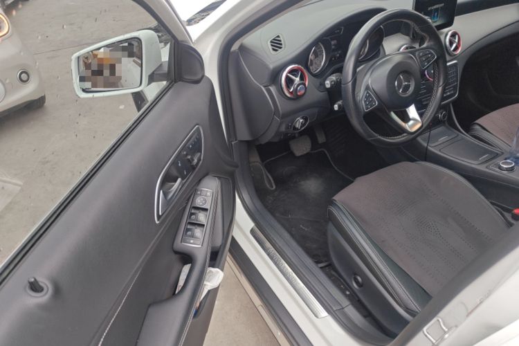Used Mercedes-Benz GLA 2016 GLA 200 Fashion Model