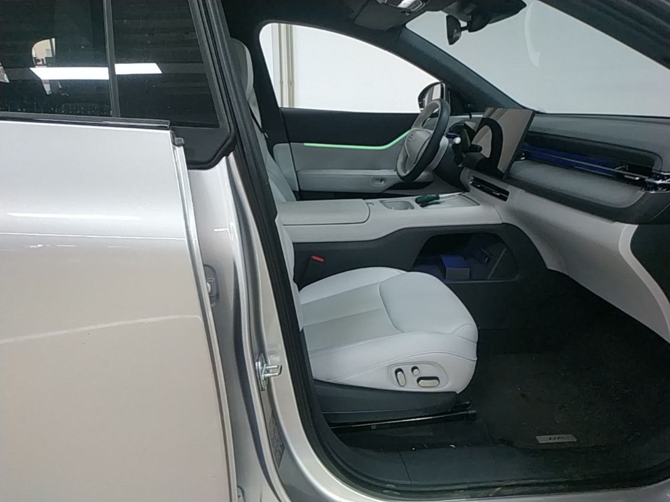 XPeng G6 2025 625 Long-Range Max Flagship Edition — снимка 19