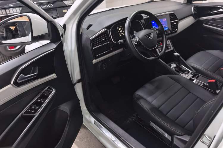 Used Jetta VS7 2023 280TSI Automatic Trend Edition
