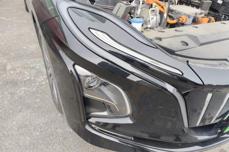 Used Hongqi E-QM5 2024 610 km PLUS