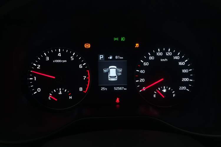 Used Kia KX Cross 2017 1.4L AT GLS Instrument Cluster