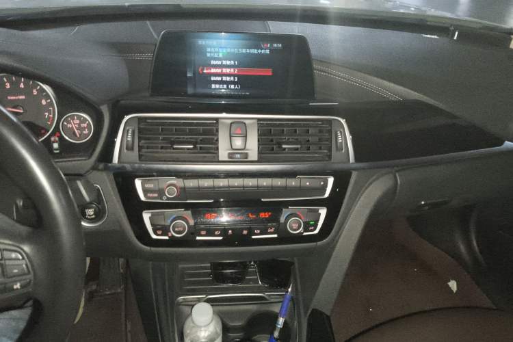 Used BMW 3 Series 2018 320Li Fashion Model
